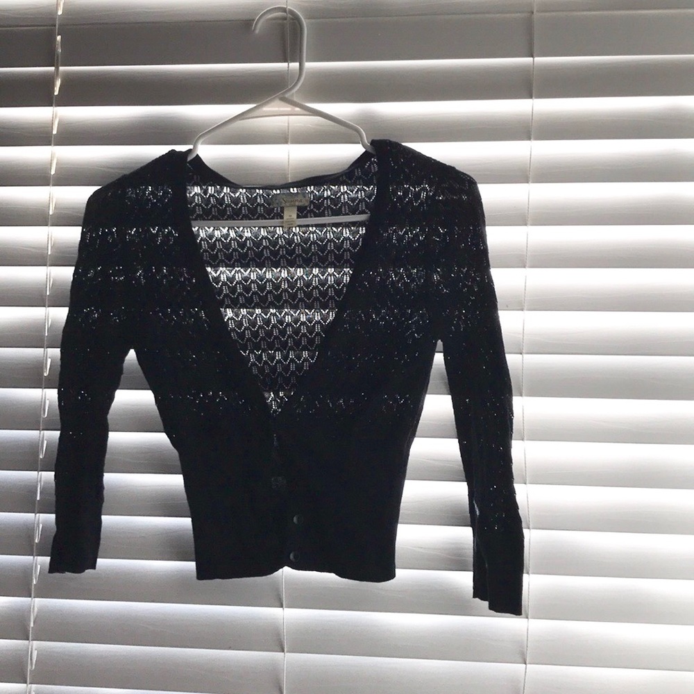 Black crop sweater